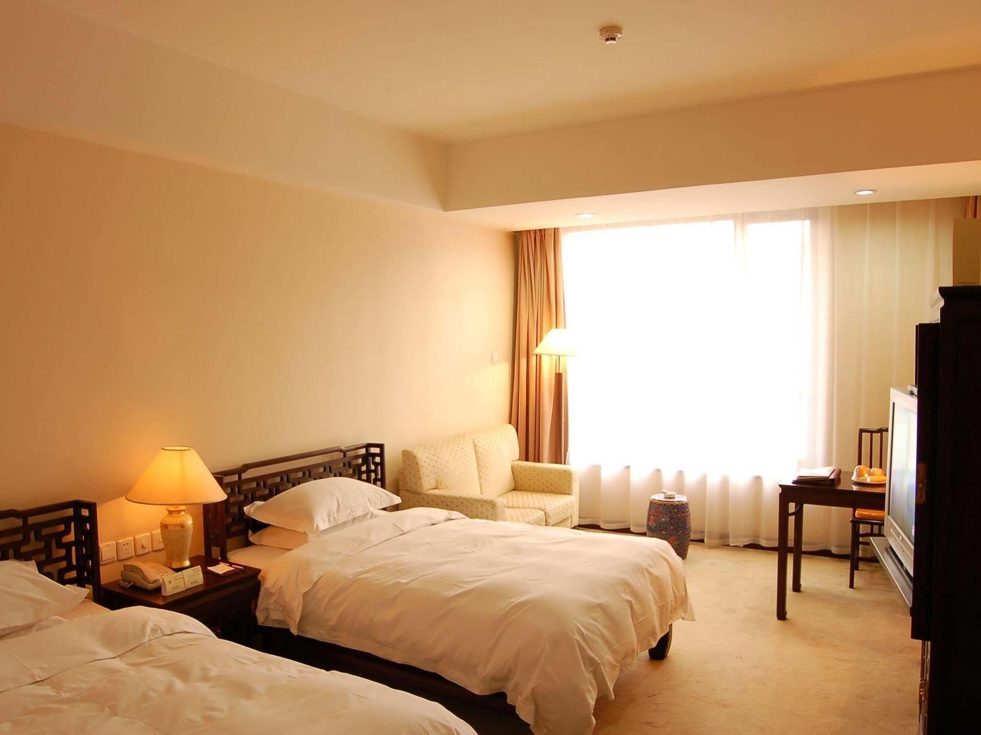 การ์เดน โฮเต็ล Hotel ต้าถง ภายนอก รูปภาพ