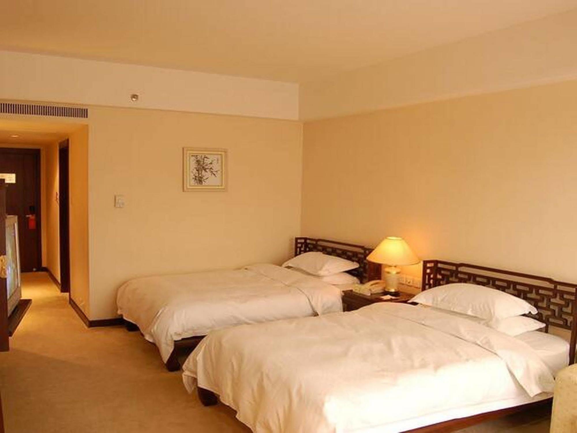การ์เดน โฮเต็ล Hotel ต้าถง ภายนอก รูปภาพ