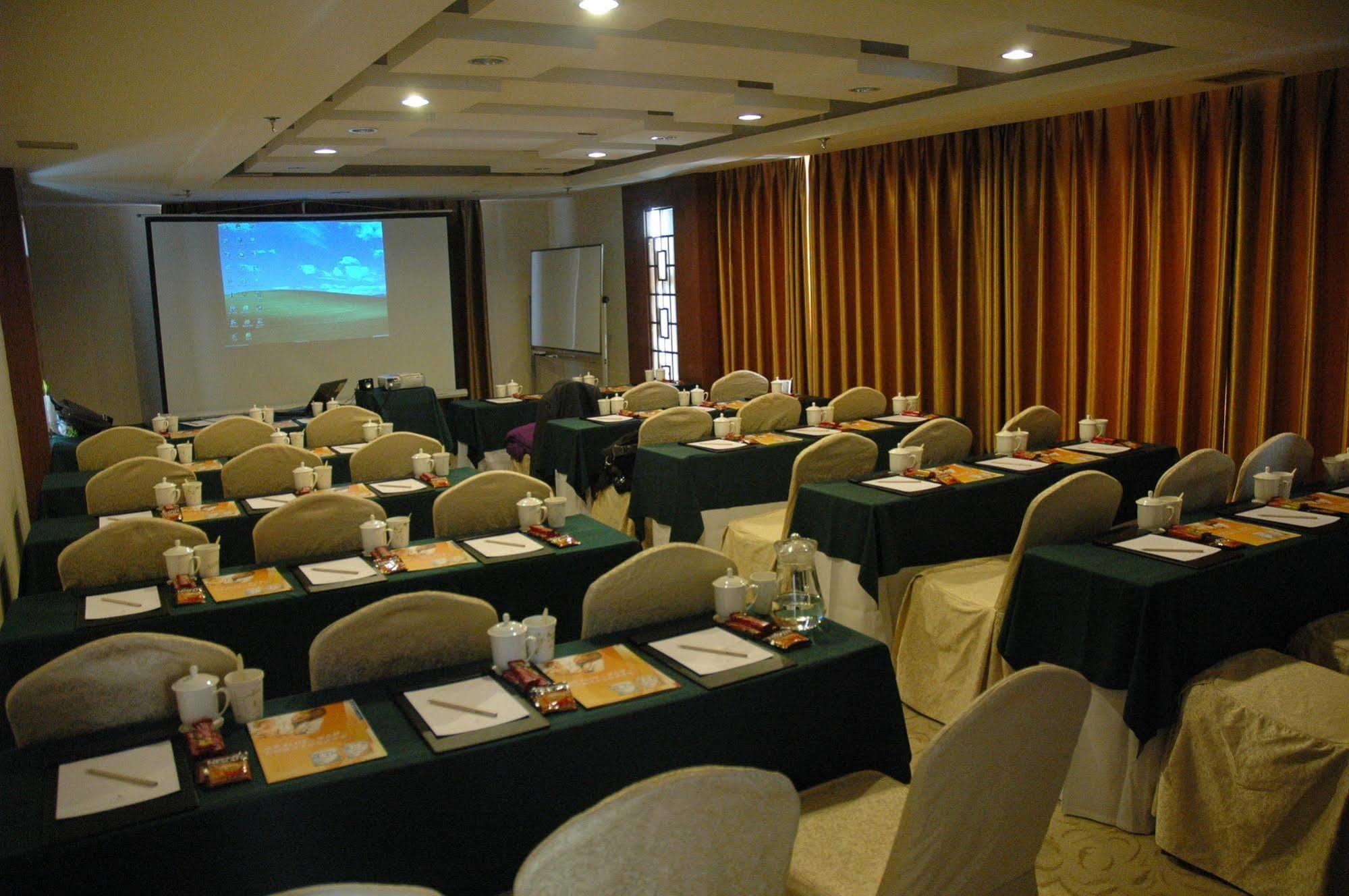 การ์เดน โฮเต็ล Hotel ต้าถง ภายนอก รูปภาพ