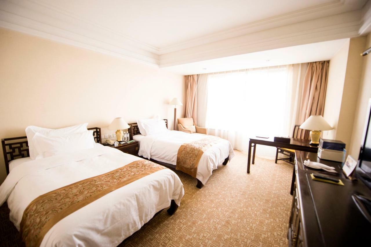 การ์เดน โฮเต็ล Hotel ต้าถง ภายนอก รูปภาพ